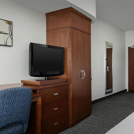 Courtyard By Marriott Salisbury Hotel Buitenkant foto