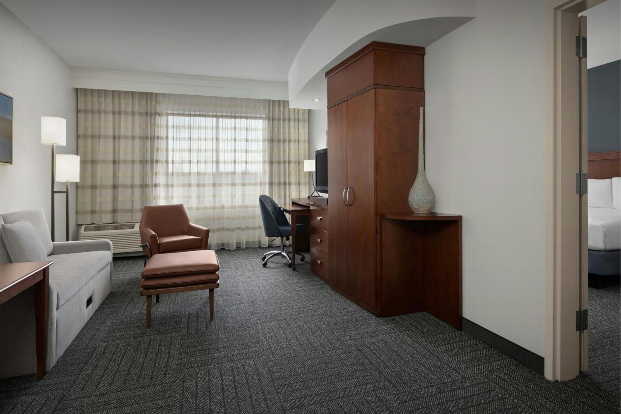 Courtyard By Marriott Salisbury Hotel Buitenkant foto