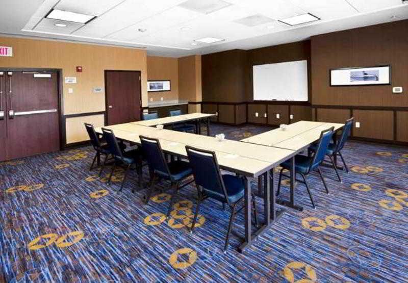 Courtyard By Marriott Salisbury Hotel Buitenkant foto
